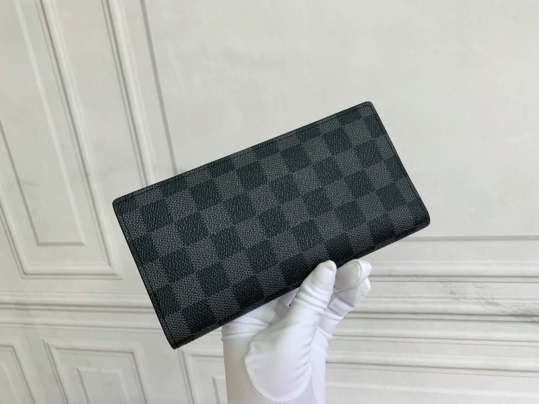 Louis Vuitton Brazza Wallet Black Plaid N62665