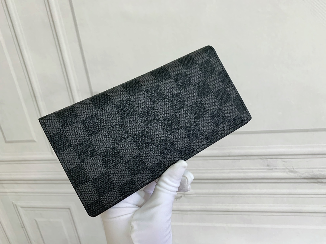 Louis Vuitton Brazza Wallet Black Plaid N62665