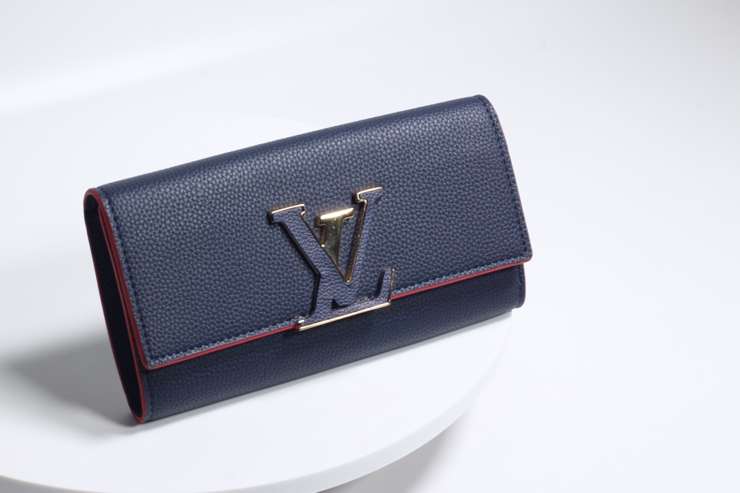 Louis Vuitton Capucines Wallet Navy M61248