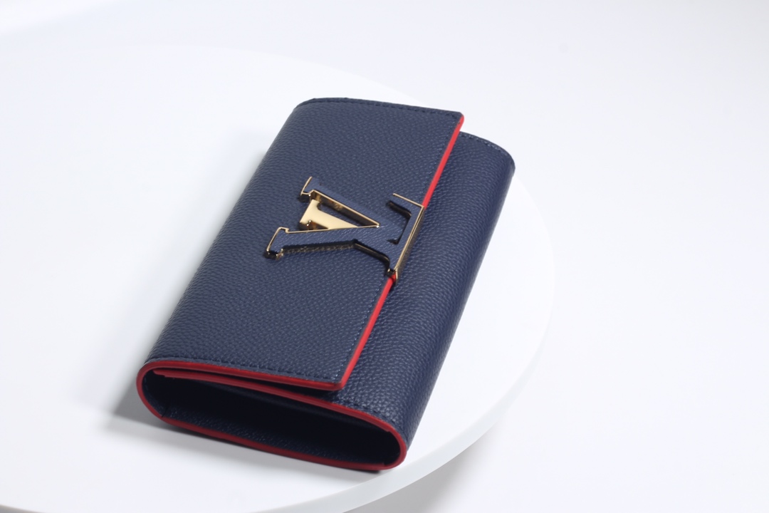 Louis Vuitton Capucines Wallet Navy M61248