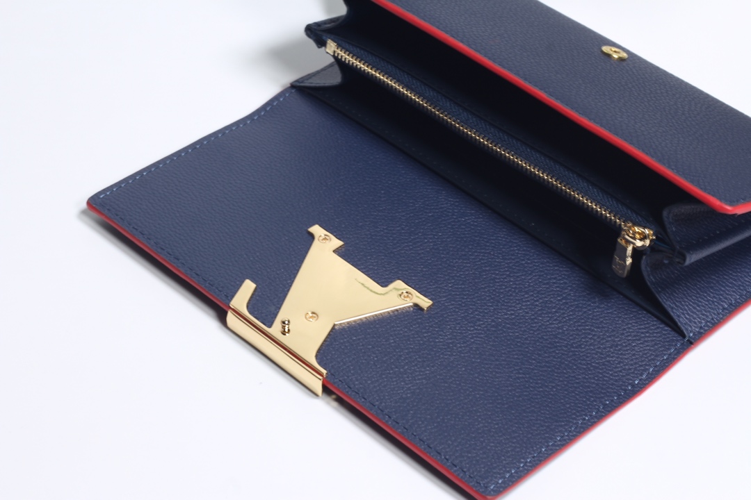 Louis Vuitton Capucines Wallet Navy M61248