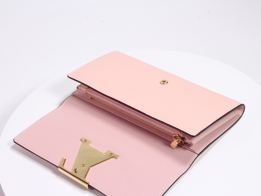 Louis Vuitton Capucines Wallet Pink M61248