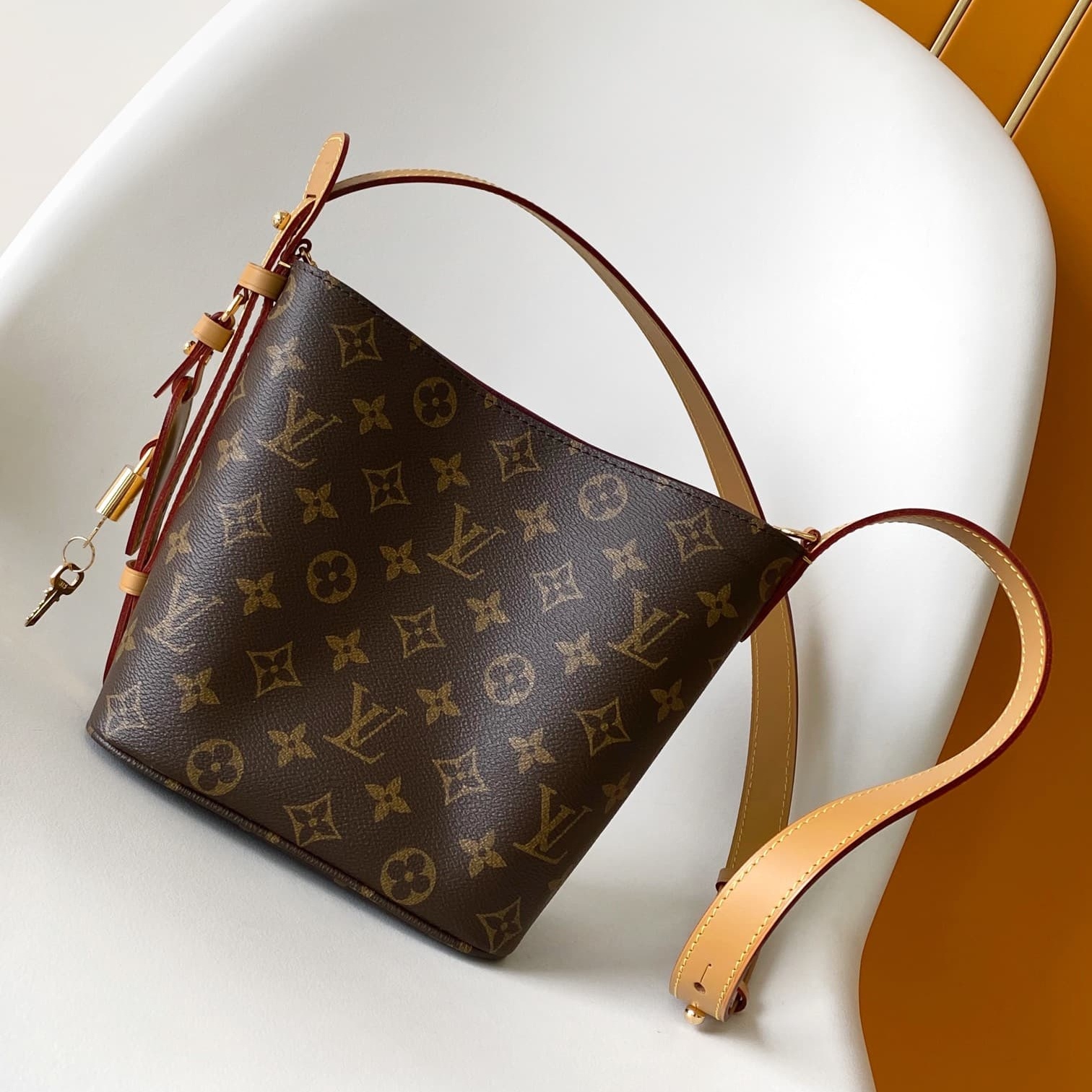 Louis Vuitton All In BB Handbag M12925