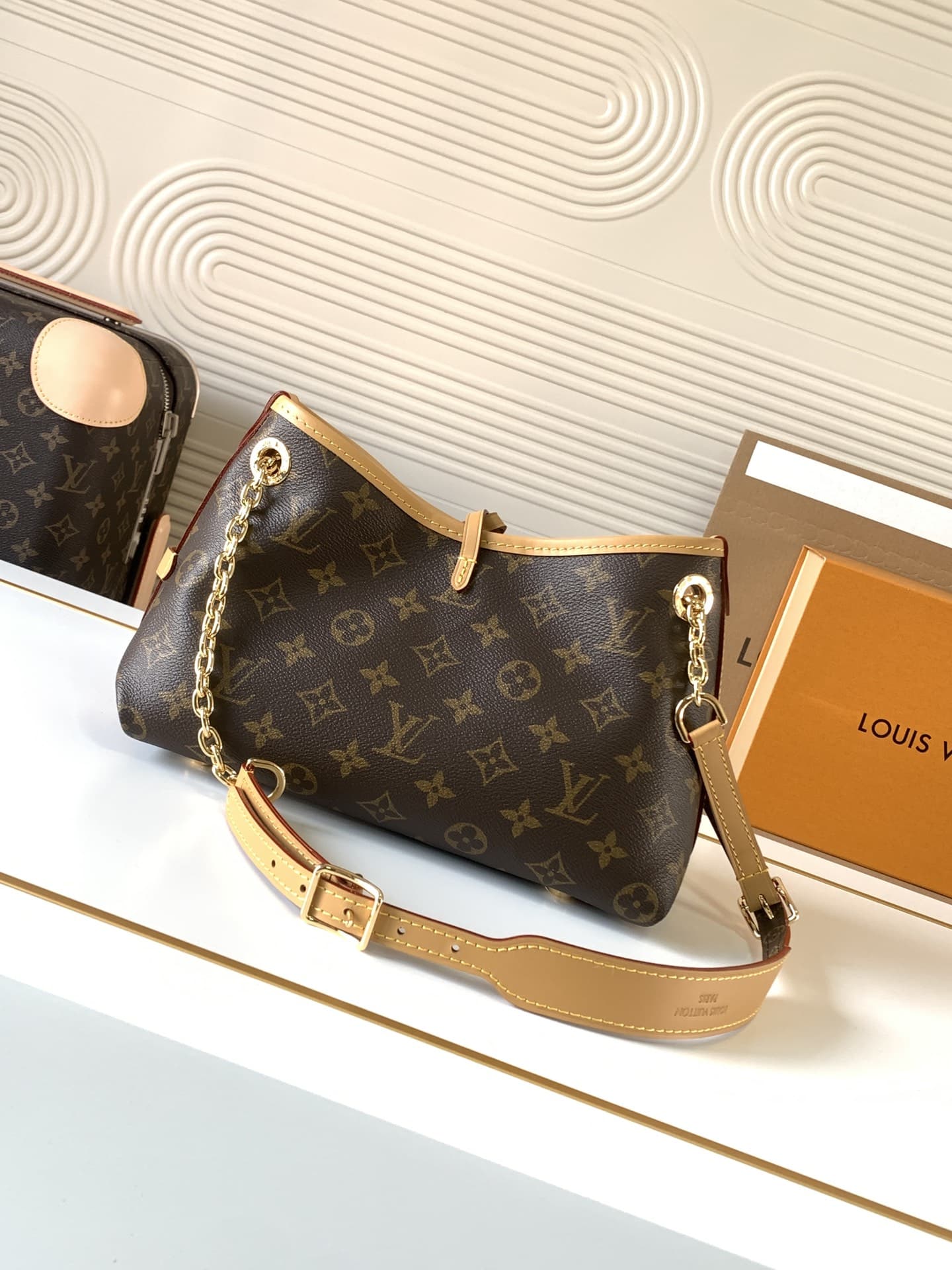 Louis Vuitton CarryAll BB Handbag M13014