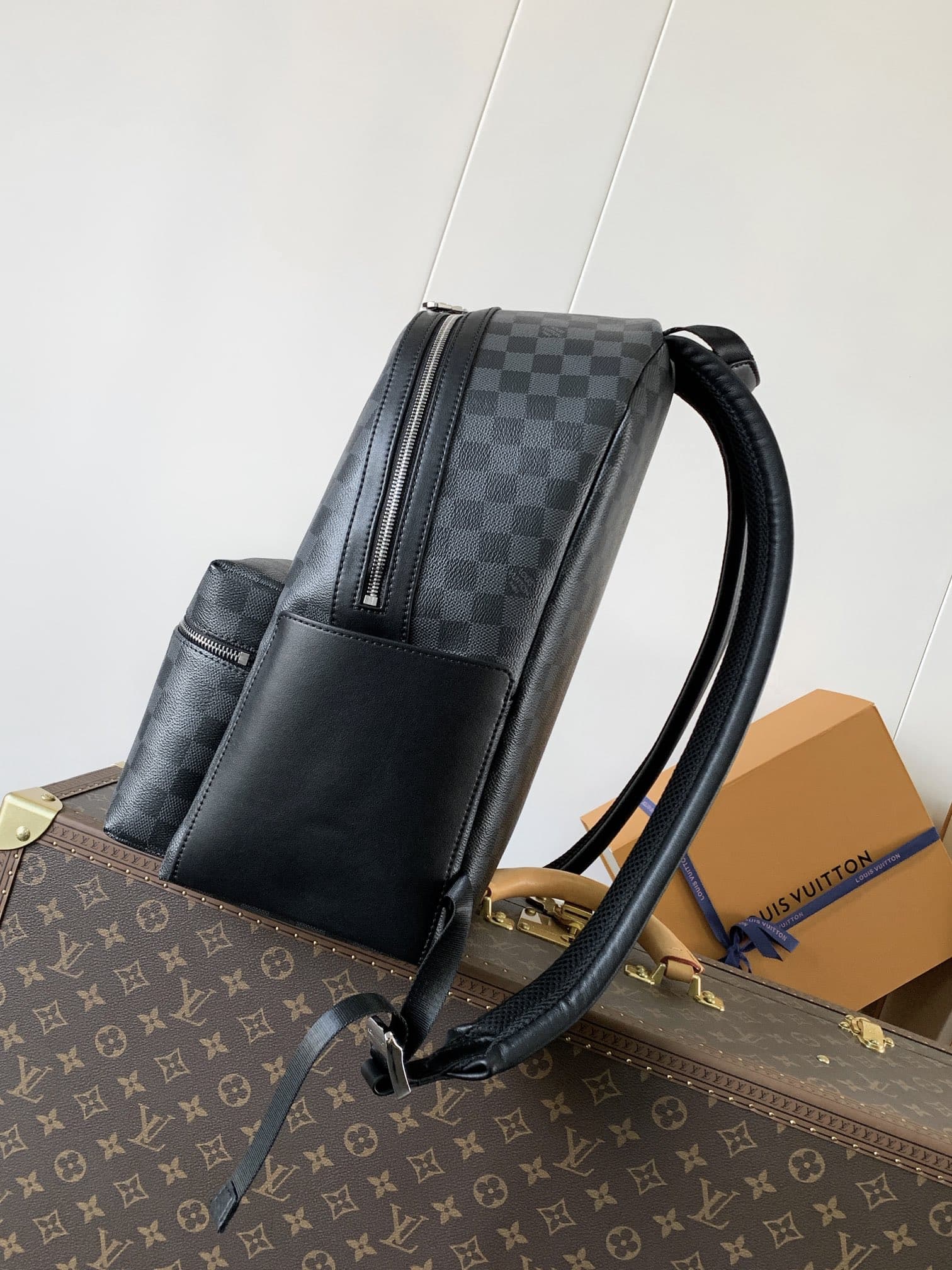 Louis Vuitton Discovery Backpack PM N40514