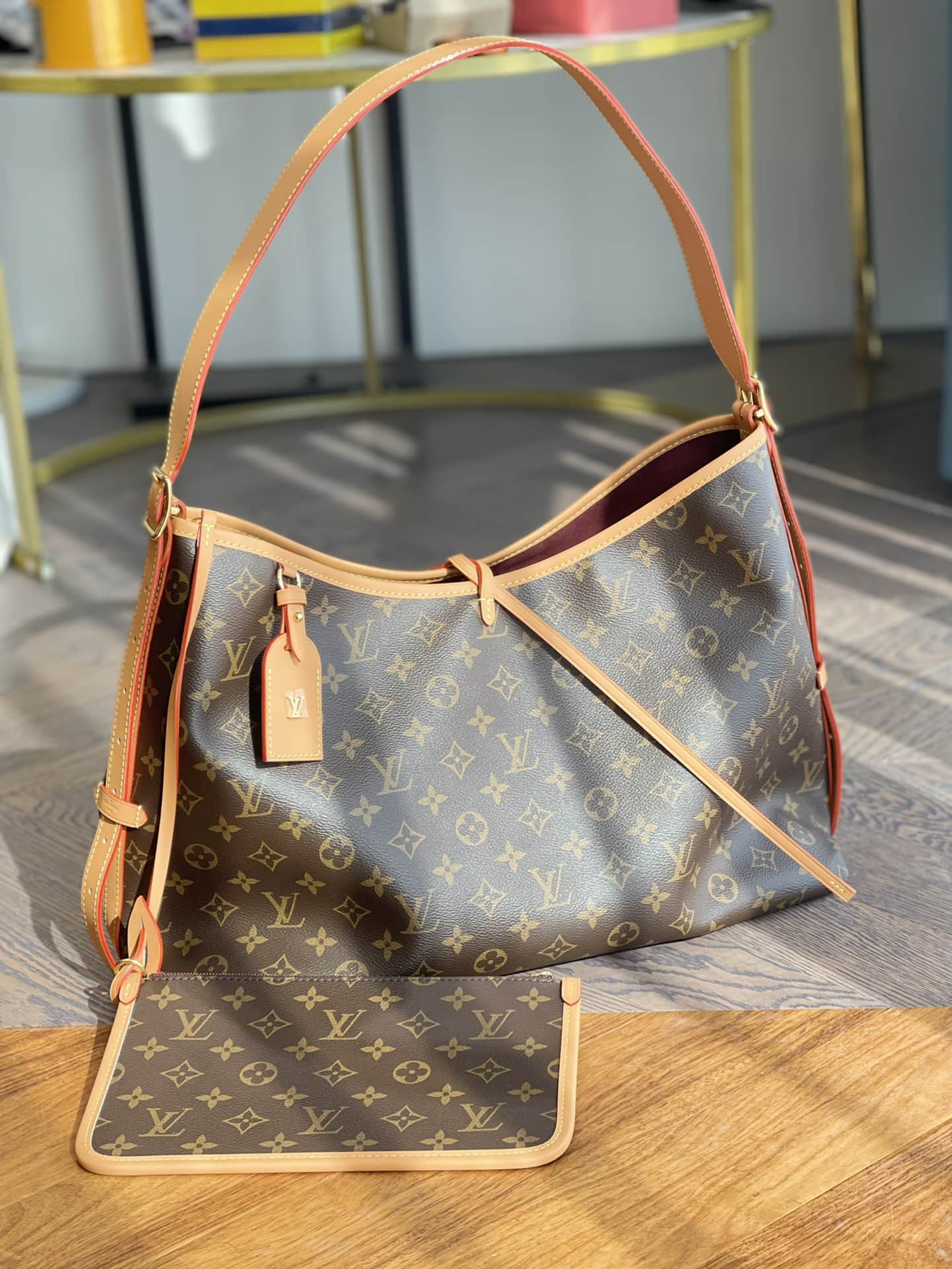 Louis Vuitton CarryAll MM Handbag M46197