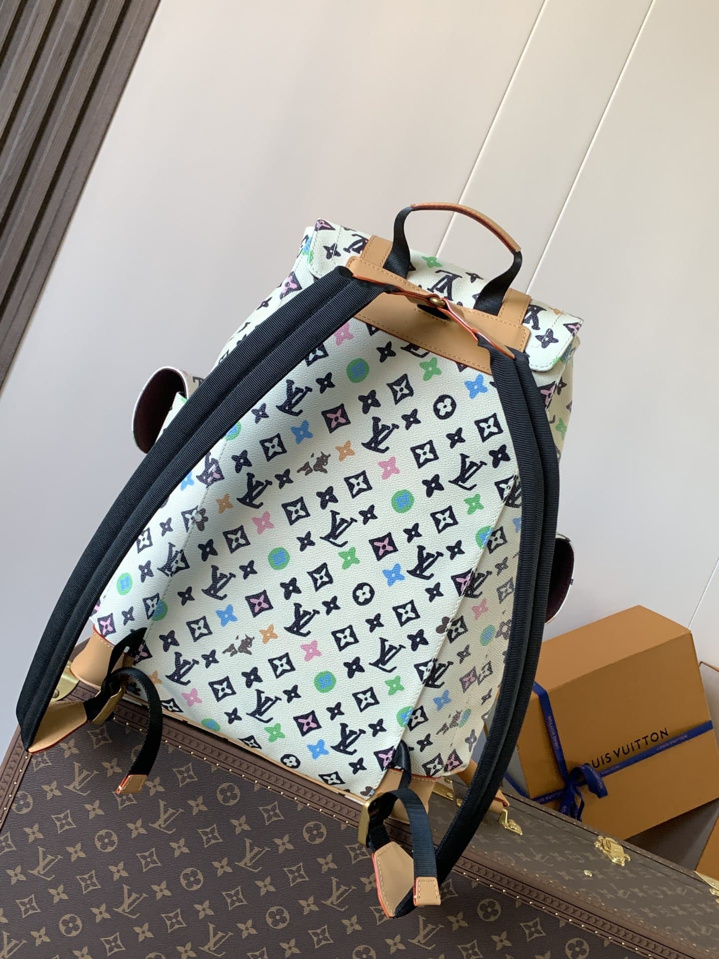 Louis Vuitton Christopher MM Backpack White M25240