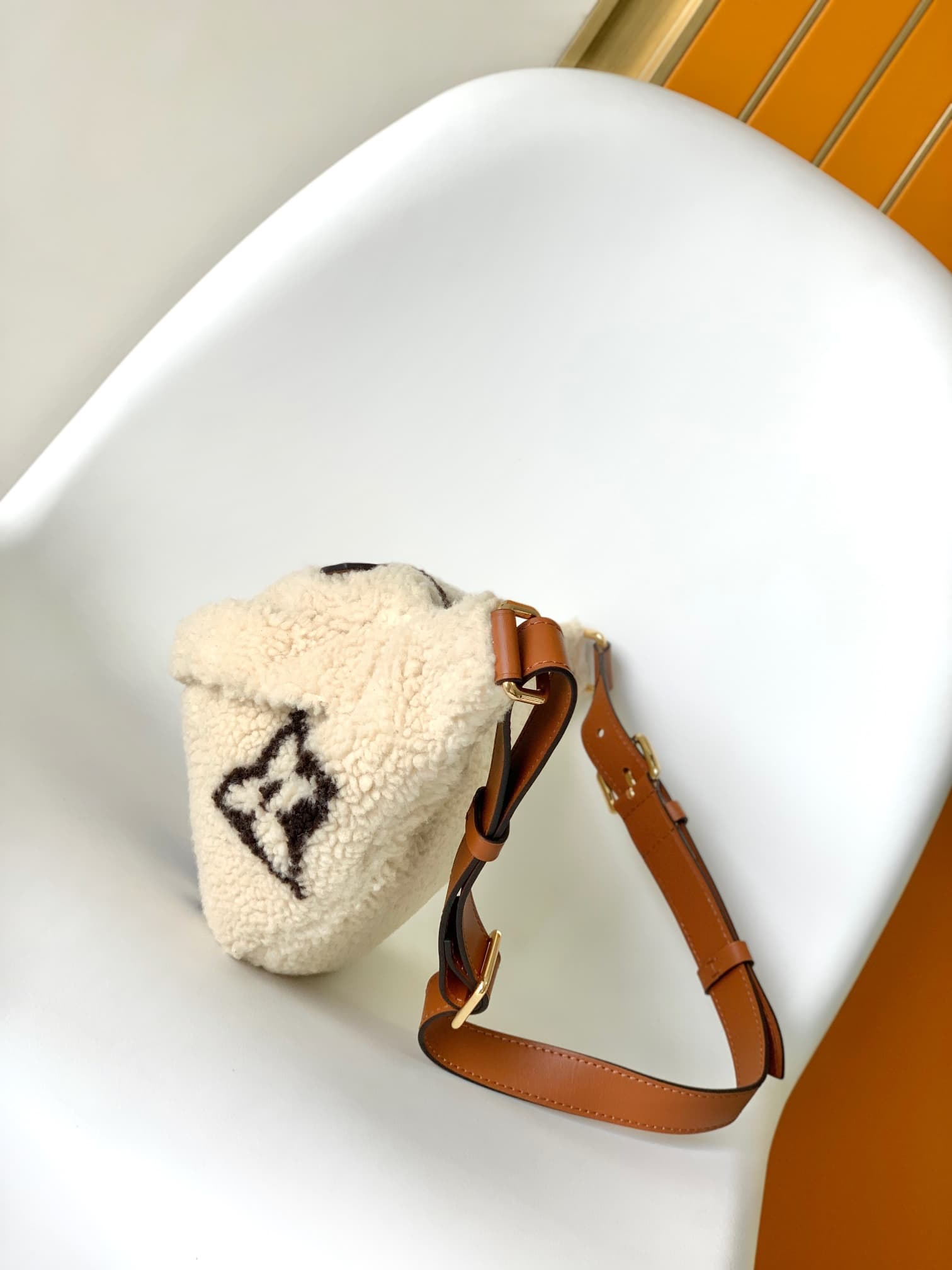 Louis Vuitton Bum Bag M23715