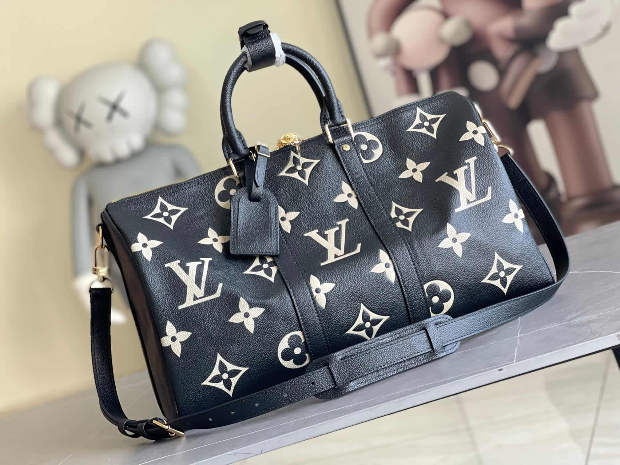 Louis Vuitton Keepall Bandoulière 45 Duffle Bag M46670