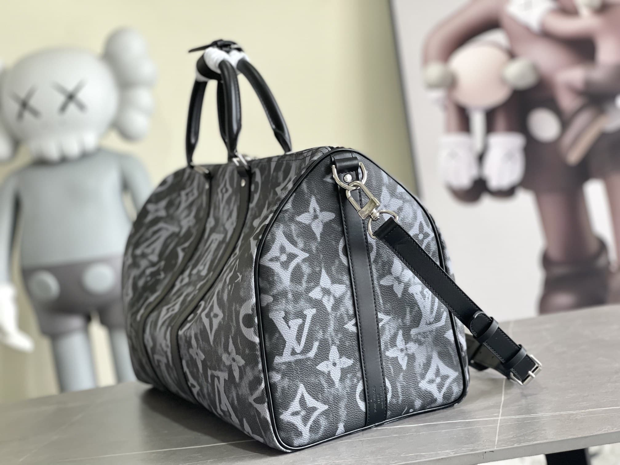 Louis Vuitton Keepall Bandoulière 50 Duffle Bag M57278