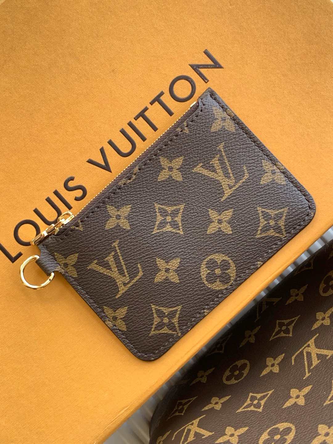 Louis Vuitton All In GM Handbag M12926