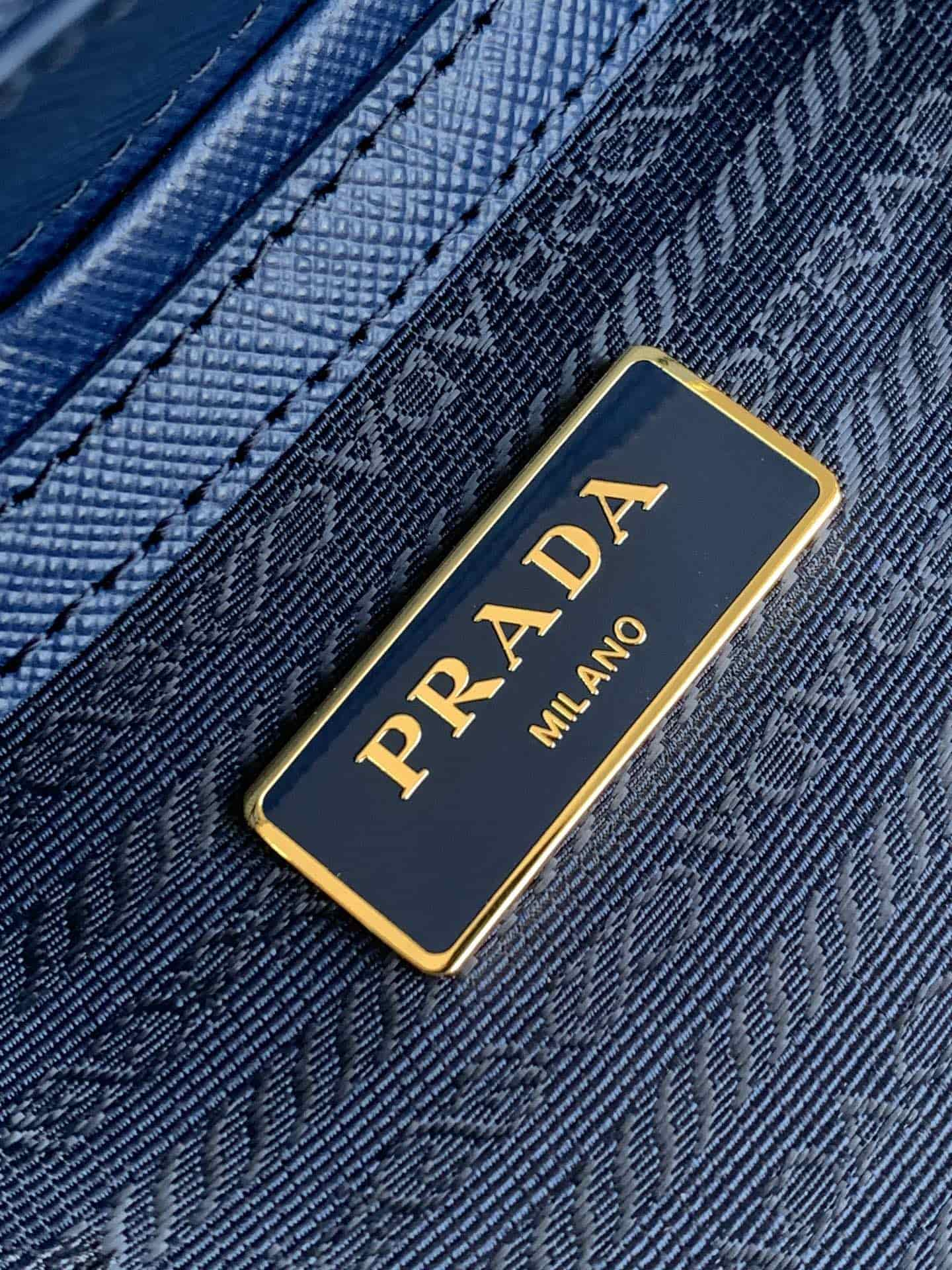 Prada Galleria Saffiano Leather mini-bag Dark Blue 1BA906