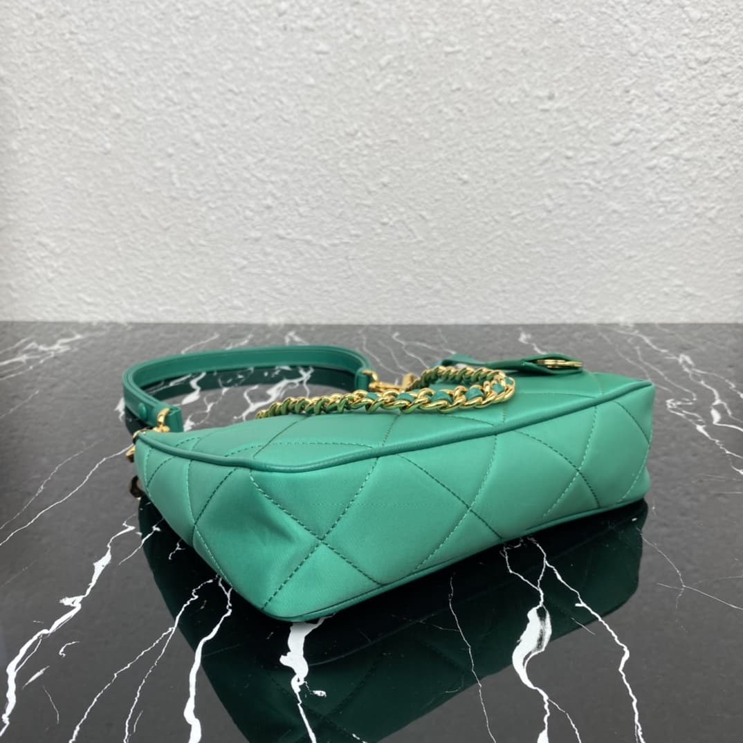 Prada Re-Edition 1995 Chaîne Re-Nylon mini-bag Dark Green 1BC204