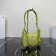 Prada Re-Edition 1995 Chaîne Re-Nylon mini-bag Light Green 1BC204