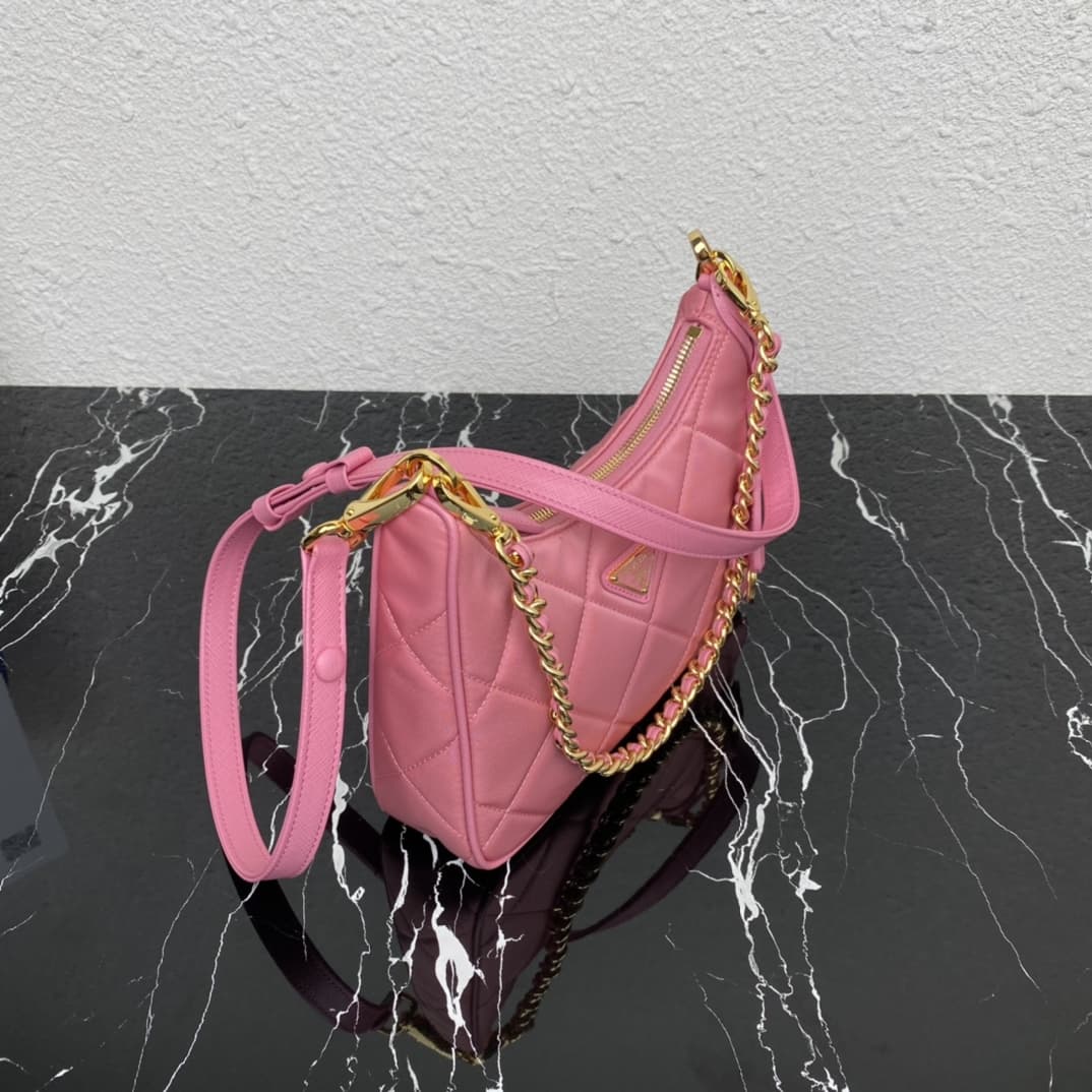 Prada Re-Edition 1995 Chaîne Re-Nylon mini-bag Dark Pink 1BC204