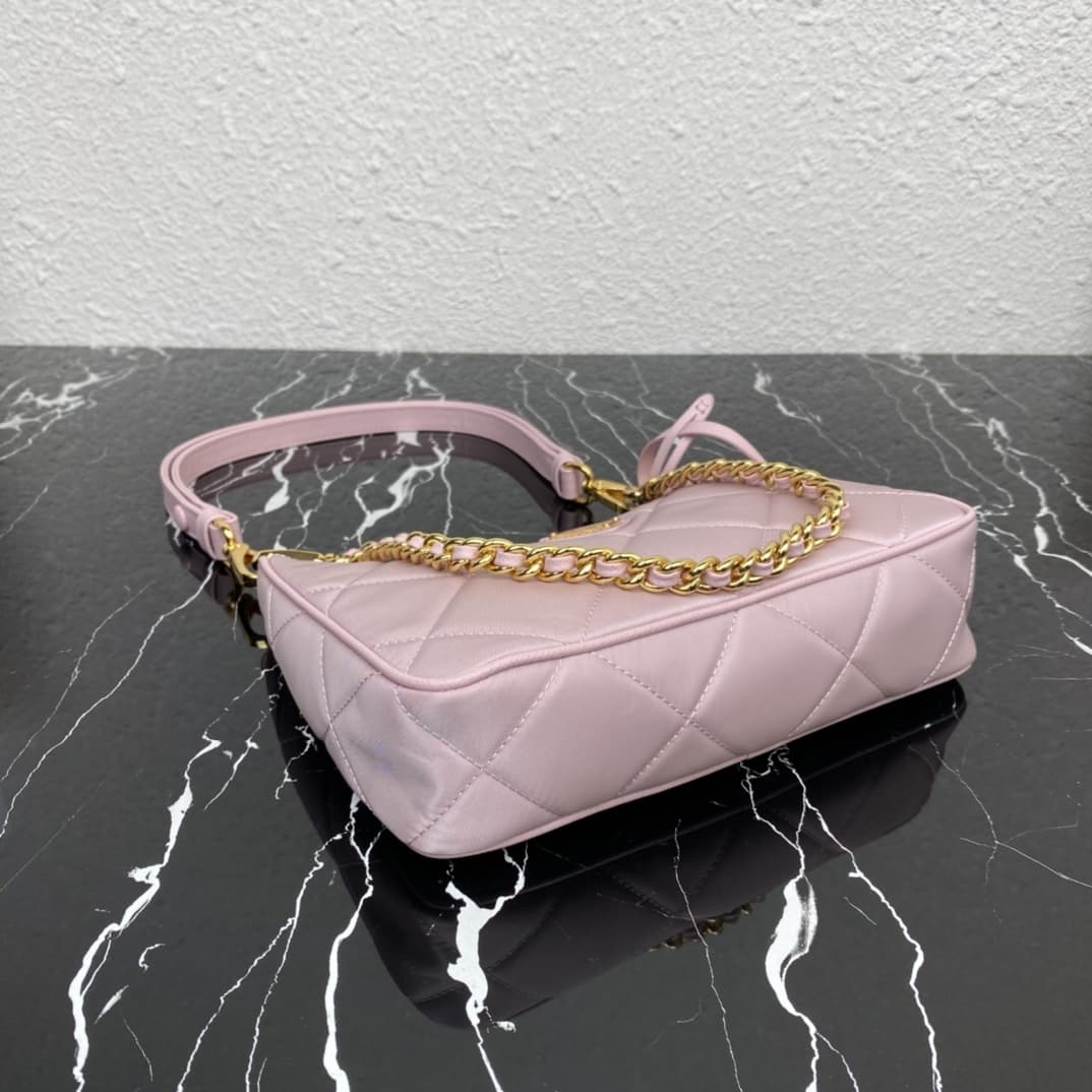 Prada Re-Edition 1995 Chaîne Re-Nylon mini-bag Light Pink 1BC204