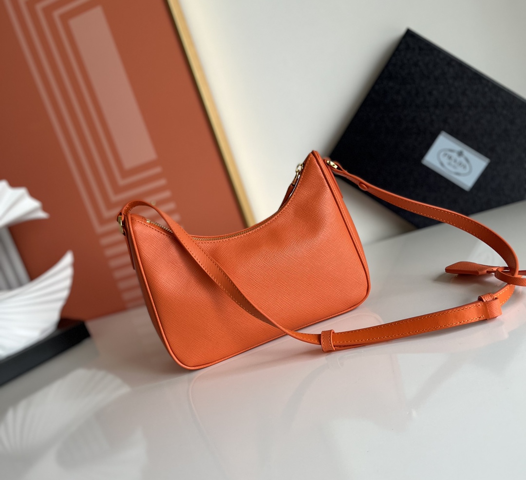 Prada Re-Edition Saffiano leather mini bag Orange 1BC204