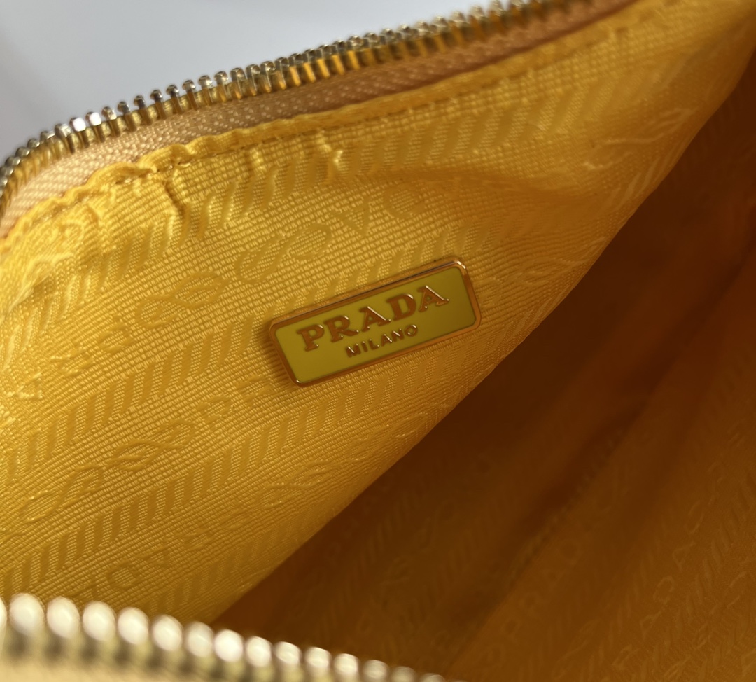 Prada Re-Edition Saffiano leather mini bag Yellow 1BC204