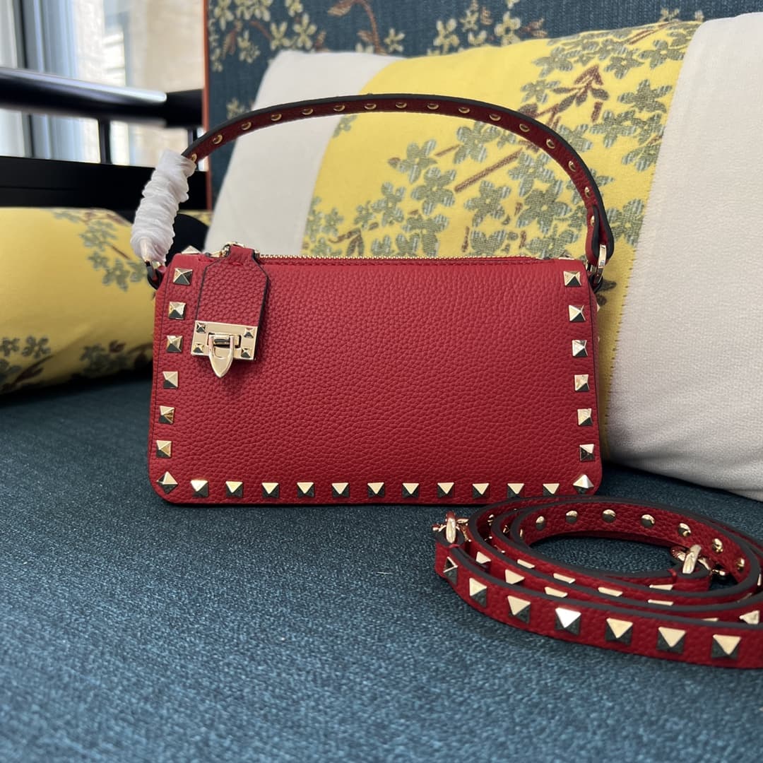 Valentino SMALL ROCKSTUD GRAINY CALFSKIN CROSSBODY BAG VA0014