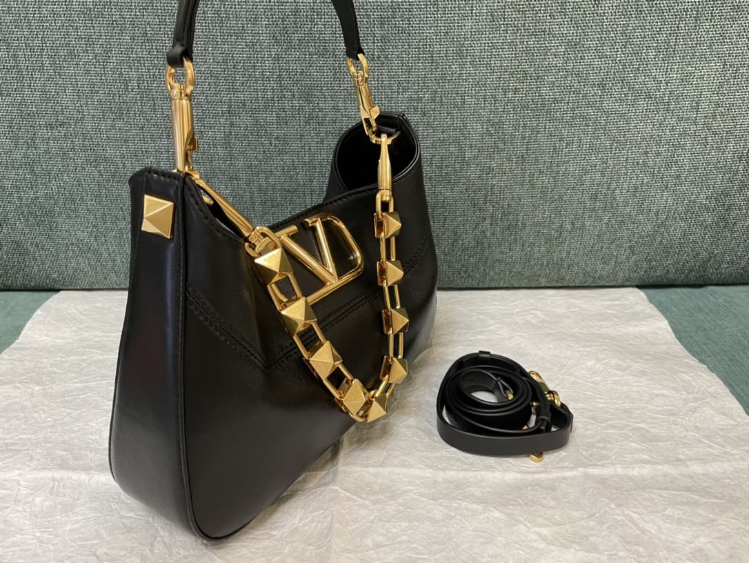 Valentino Valentino Garavani Nappa Leather Stud Sign Hobo Bag VA0023