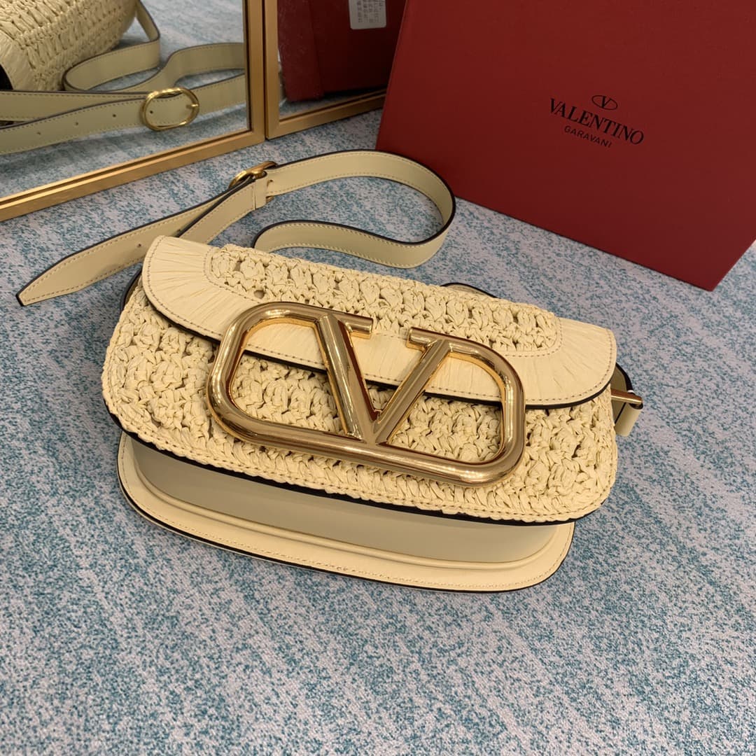 Valentino Garavani Woven Straw Supervee Shoulder Bag VA0036