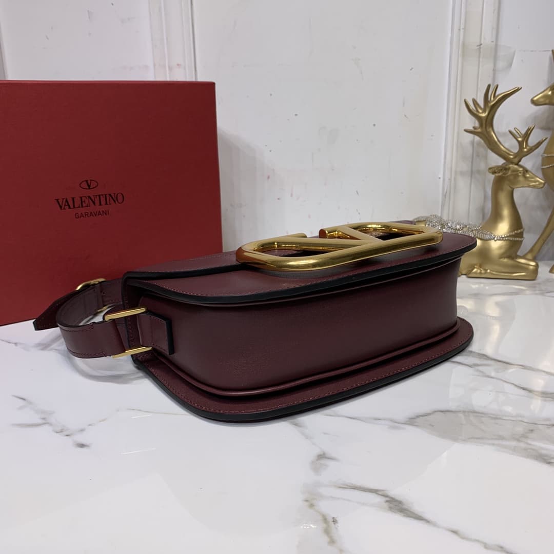 Valentino Garavani  Smooth Calfskin Supervee Shoulder Bag VA0045